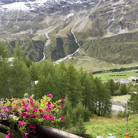 Cervinia - Direttamente Sulle Piste, Vista Unica Sul Cervino 布勒伊-切尔维尼亚